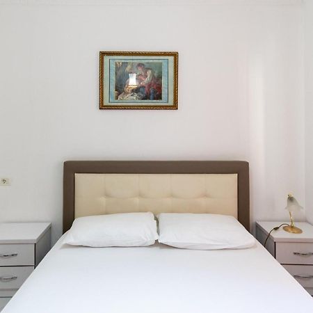 Comfortable Apartment Next To The Beach Dıraç Dış mekan fotoğraf