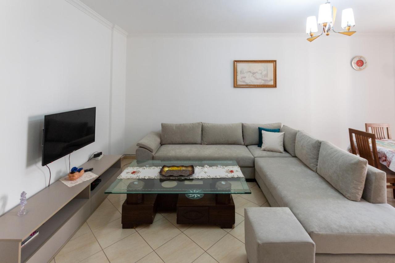Comfortable Apartment Next To The Beach Dıraç Dış mekan fotoğraf