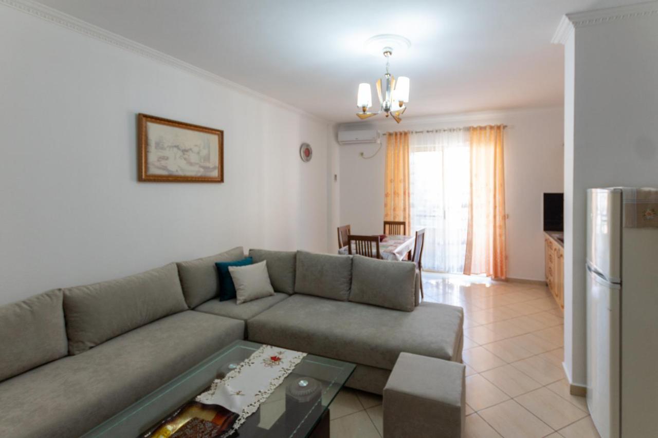 Comfortable Apartment Next To The Beach Dıraç Dış mekan fotoğraf