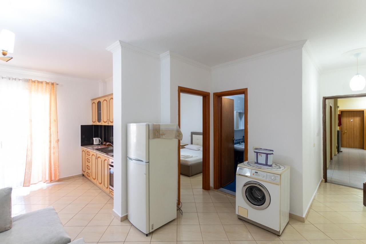 Comfortable Apartment Next To The Beach Dıraç Dış mekan fotoğraf